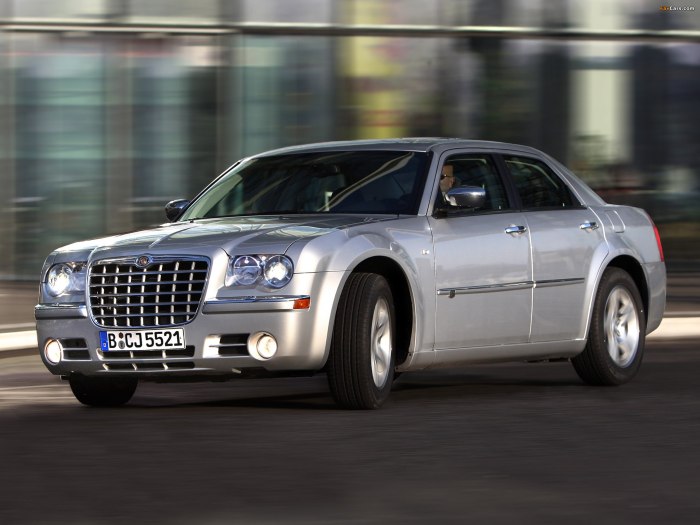 Крайслер 300с 2004