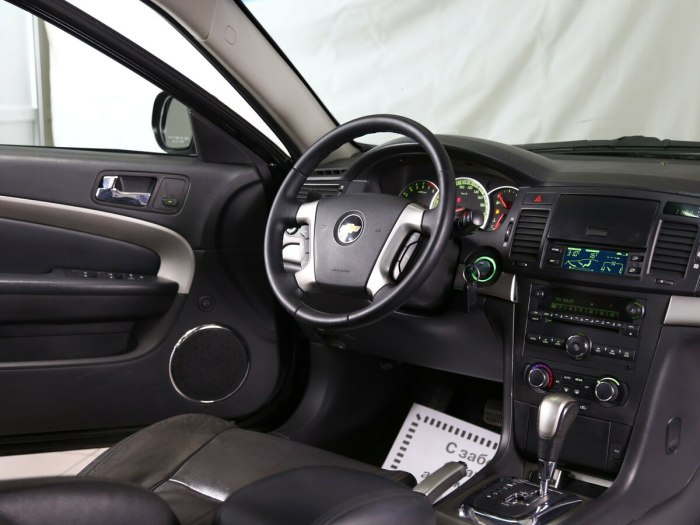 Chevrolet Epica 2012 салон