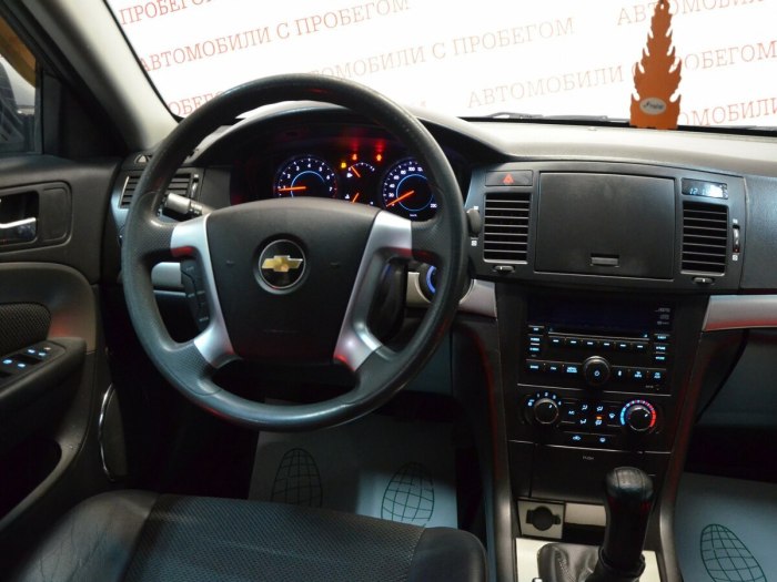 Chevrolet Epica 2010 салон
