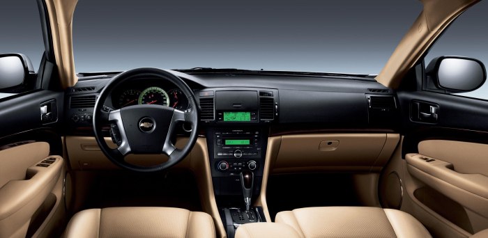 Chevrolet Epica 2012 салон