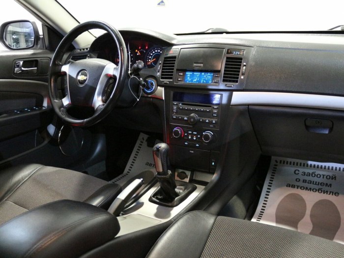 Chevrolet Epica 2008 салон