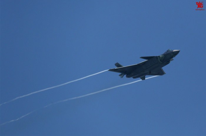 Chengdu j-20 «черный Орел»