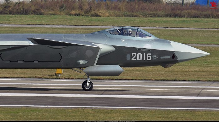 J-20 истребитель пятого поколения