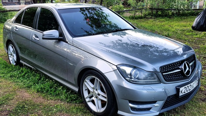 Мерседес Бенц w204