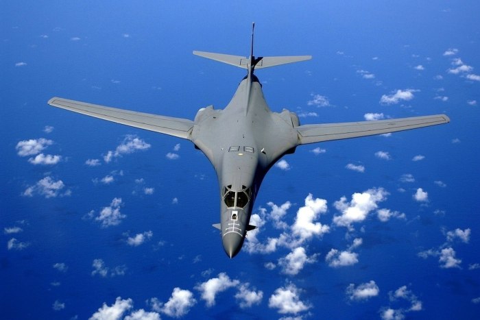 B1 Lancer