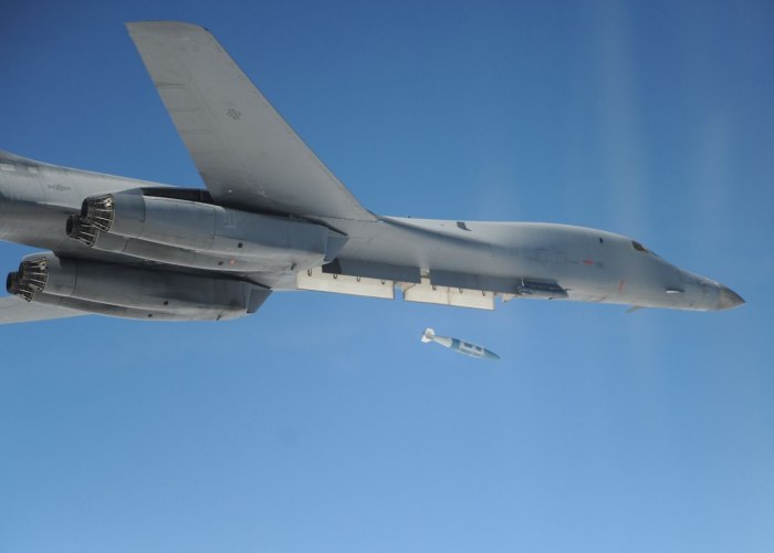 B-1 "Лансер"