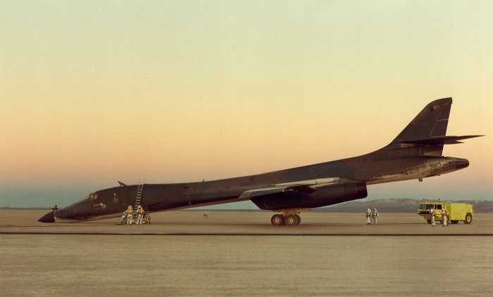 Rockwell b-1 Lancer