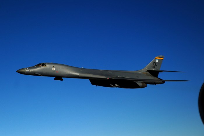 Rockwell b-1 Lancer
