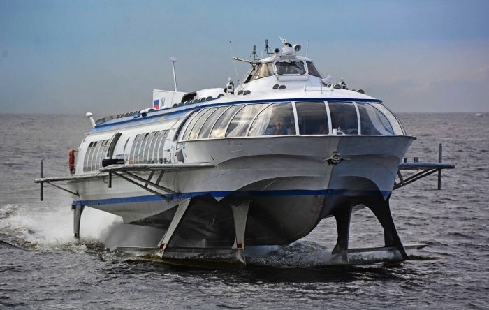 Метеор судно на подводных крыльях