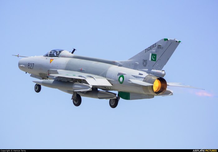 Миг-21 и f-16