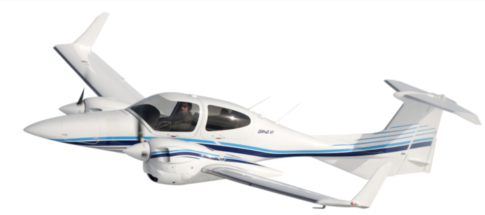 Самолет Diamond da-42t