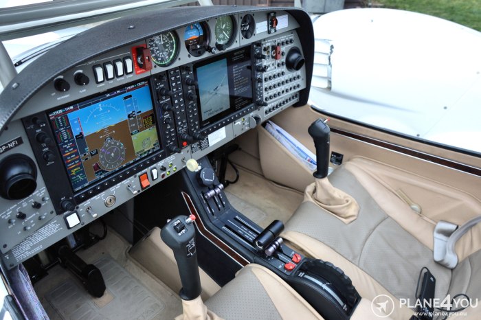 Diamond da42 Twin Star кабина