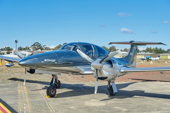 Diamond aircraft da42