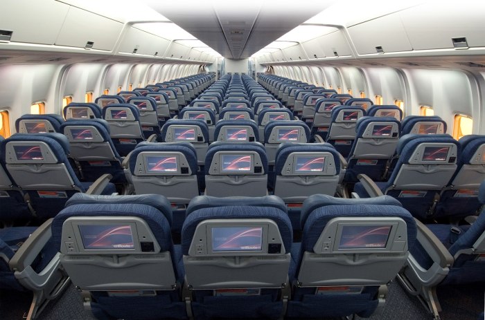 Боинг 767-300 салон