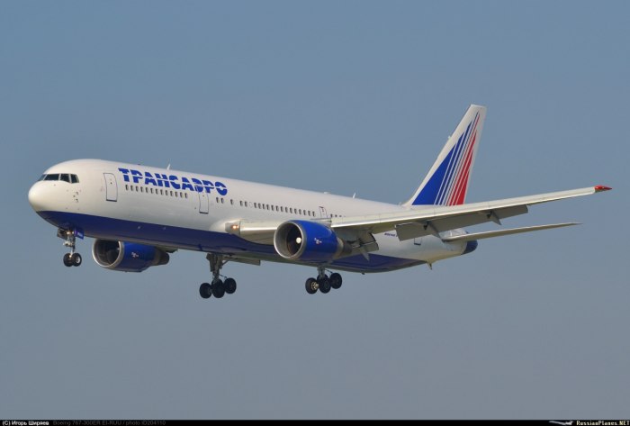 Boeing 767-300 самолет