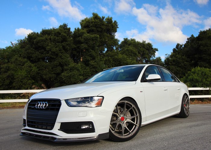 Audi s4 b8 r18