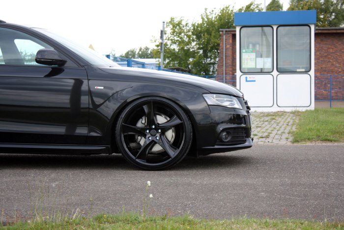 Audi a4 b8 r19