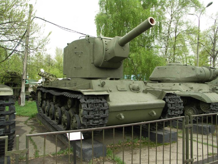 Советский танк кв 44 в реальной жизни
