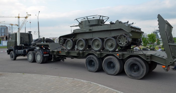 КАМАЗ трал военный