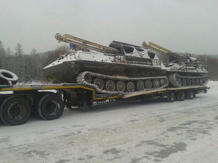 Военный трал для перевозки танков