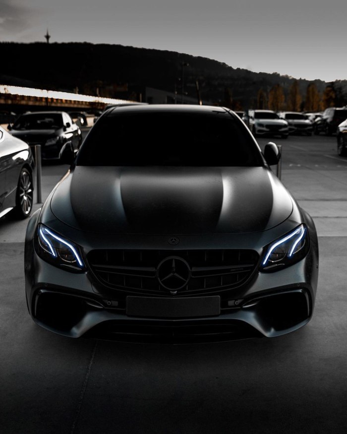 Mercedes Benz e63 AMG