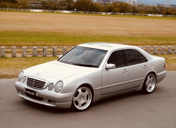Мерседес Бенц w210
