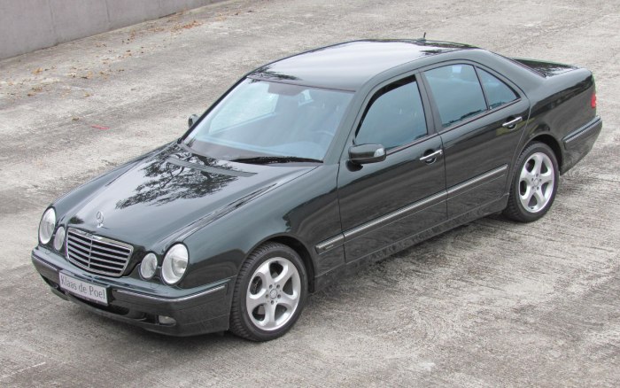 Mercedes e w210