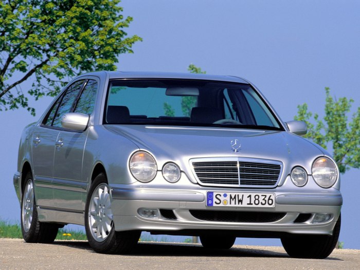 Мерседес w210 e320