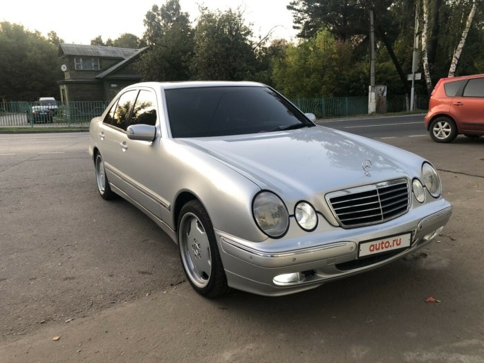 Mercedes w210 2001