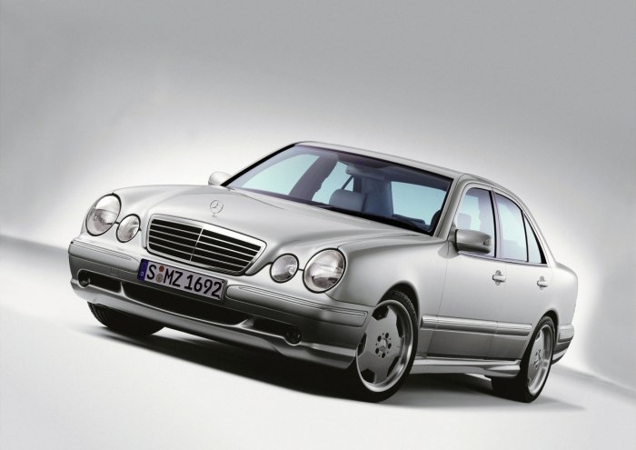 Mercedes-Benz w210