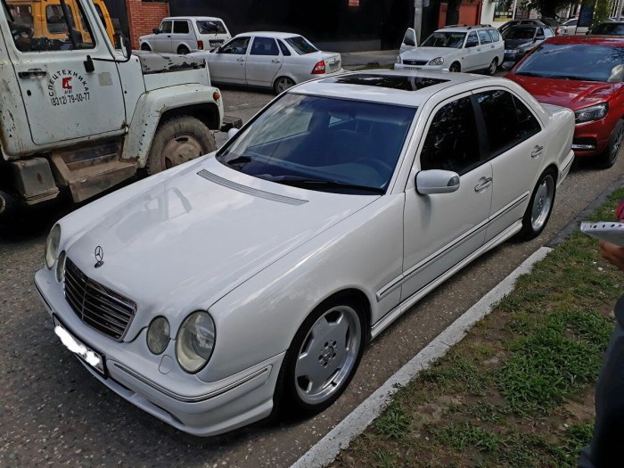 Мерседес w210 Рестайлинг белый