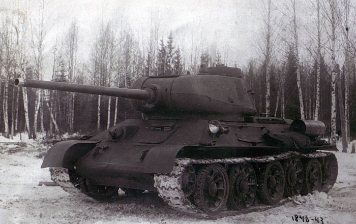 Т-34-85 С пушкой д-5т