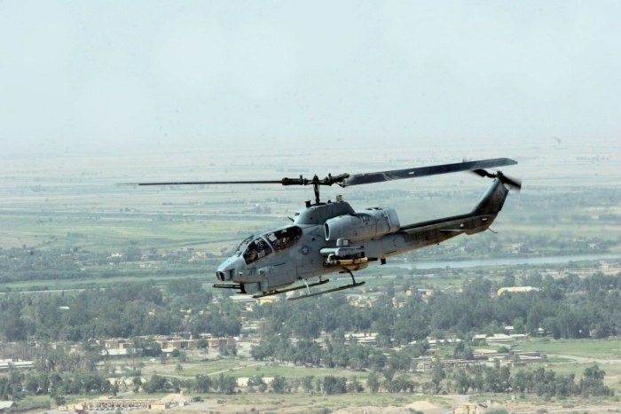 Вертолет Ah-1 Cobra