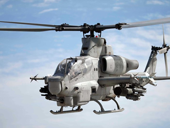 Вертолет Ah-1 Cobra