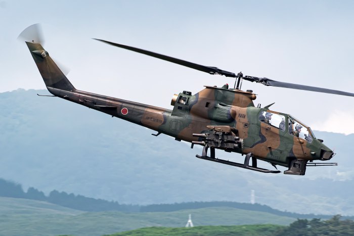 Bell Ah-1 Cobra вертолет