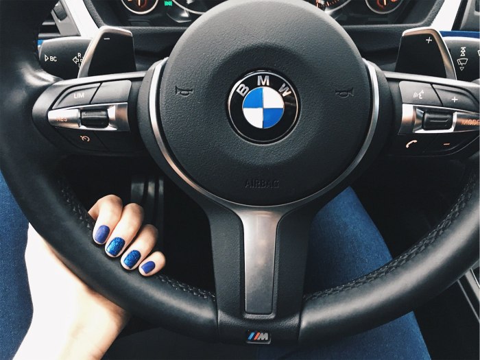 Руль БМВ i8