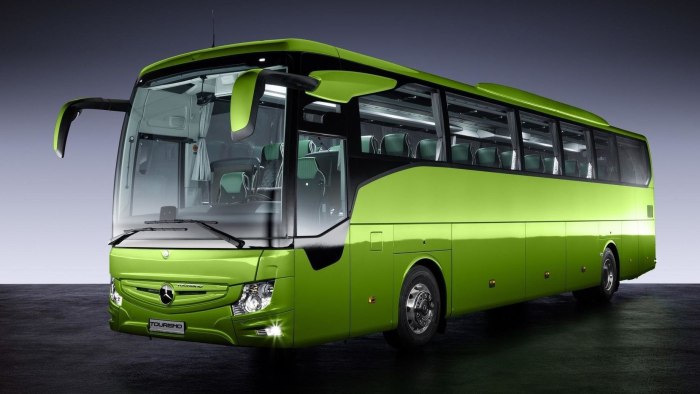 Mercedes Tourismo 2012