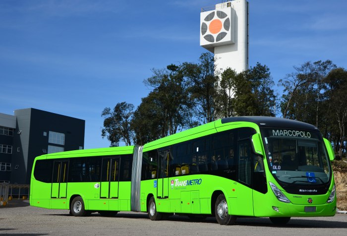 Автобус Mercedes-Benz Tourismo