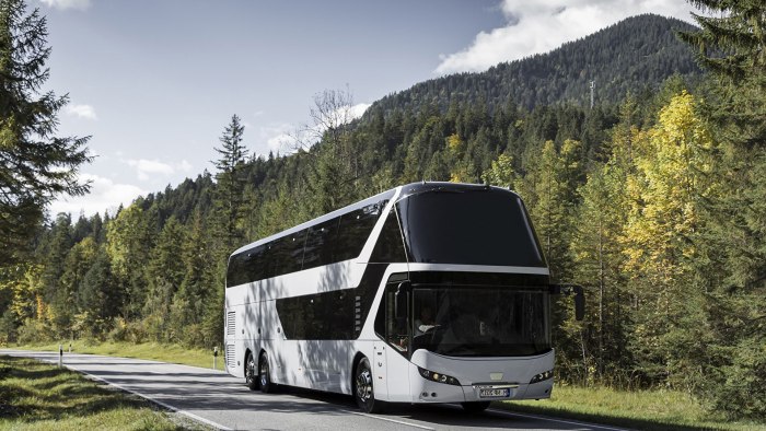 Neoplan автобус