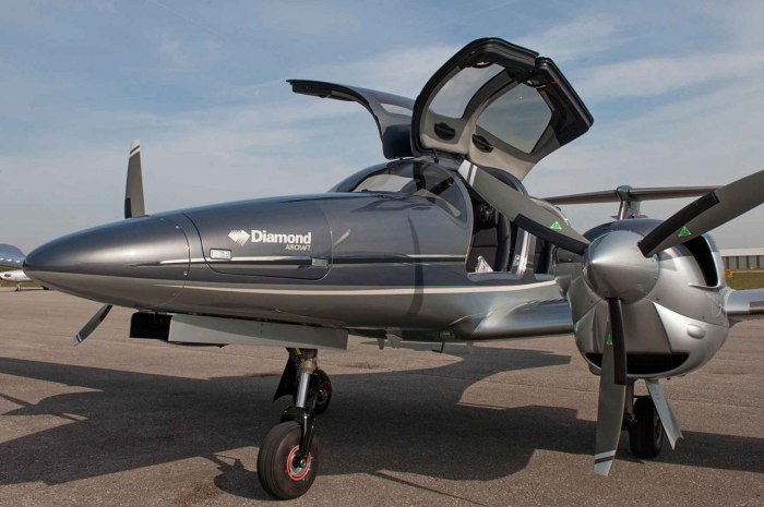 Самолет Diamond da-62