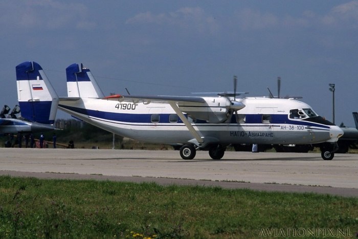 Антонов АН-38