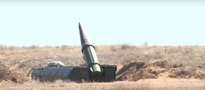 Искандер ракетный комплекс в Армении