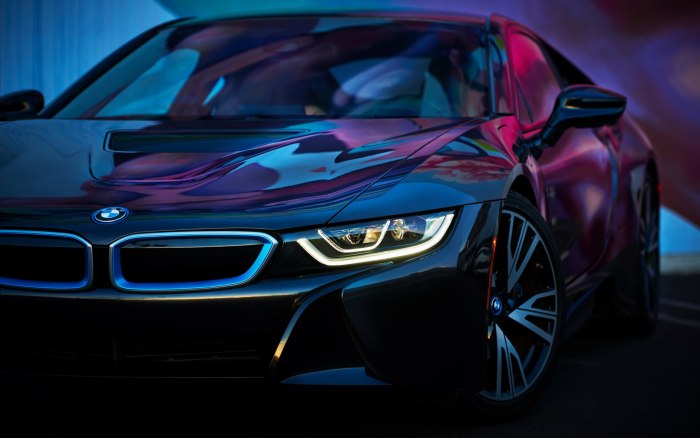 BMW i8 красная