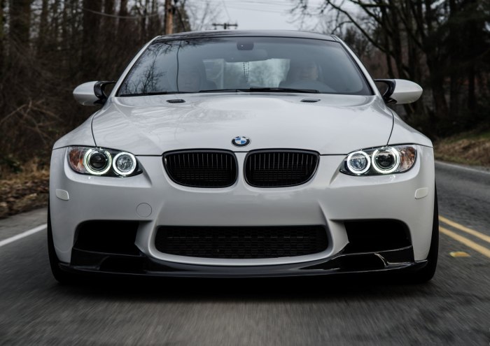 BMW e92 белая