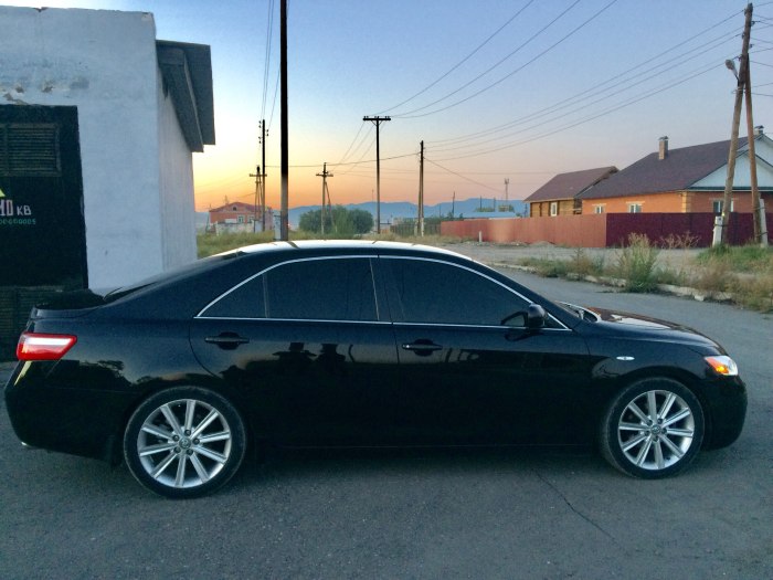 Toyota Camry 40 r17