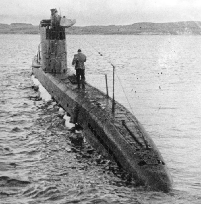 Советская подводная лодка Малютка