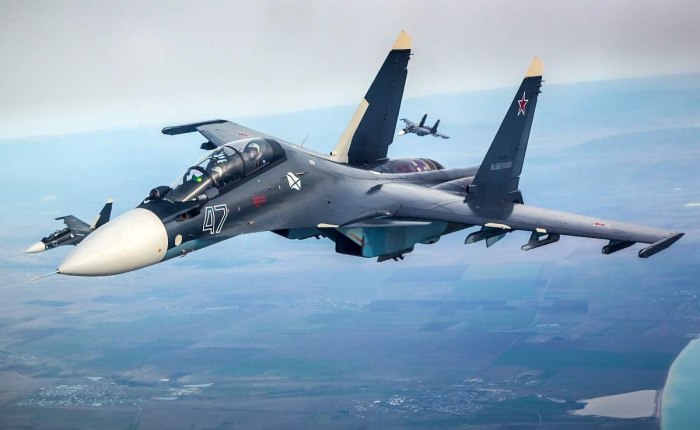 Истребитель Су-30см2