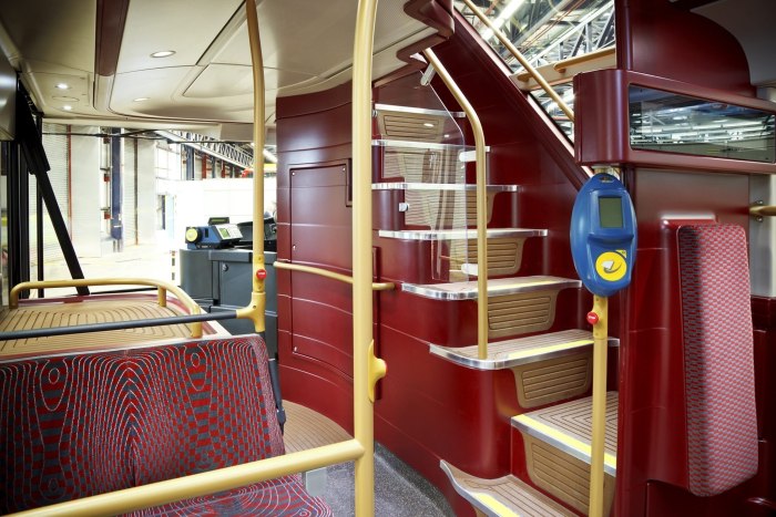 Автобус New Routemaster салон