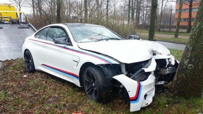 BMW m3 crash