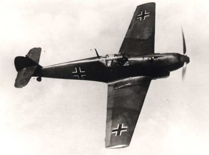 Истребитель Мессершмитт bf 109